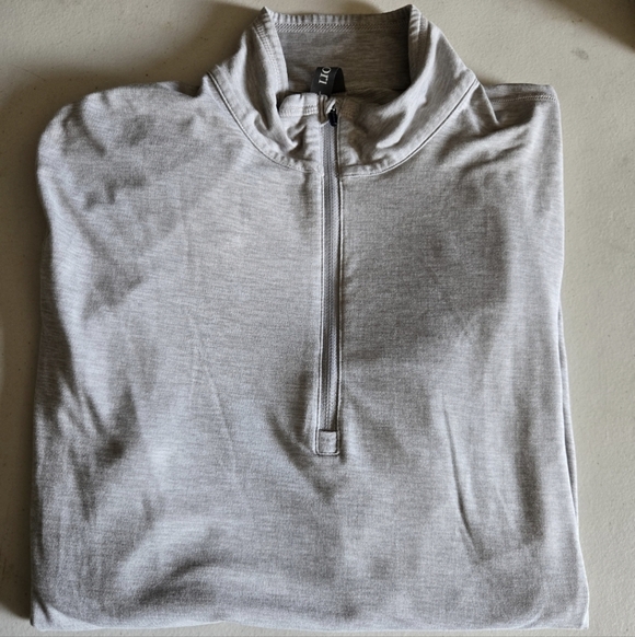 Vuori Other - Vuori Ease Performance Half Zip 2.0 Size Large Light Heather Gray Color